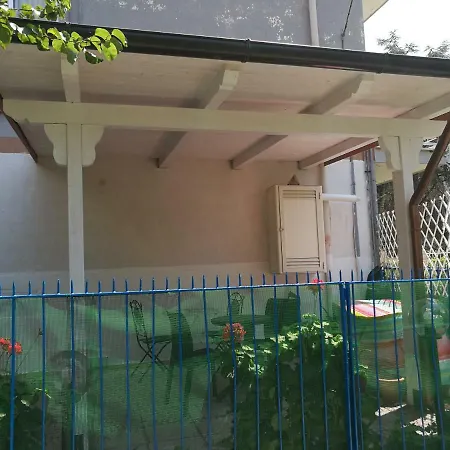 Turistico Con Indipendenti La Casa Di Nonna Maria Bed & Breakfast Gaeta